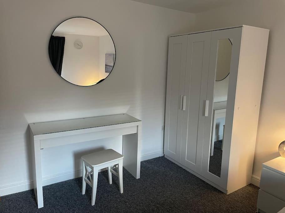 Flamingo Apartments Woolwich Free Parking And Wi-Fi Londen Buitenkant foto